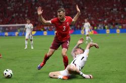 雷速体育下载-瑞士球队在国际锦标赛中斩获连胜