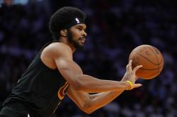 雷速体育比分官网直播-关于热火击败太阳，内线战术发挥明显助球队成功取胜的信息