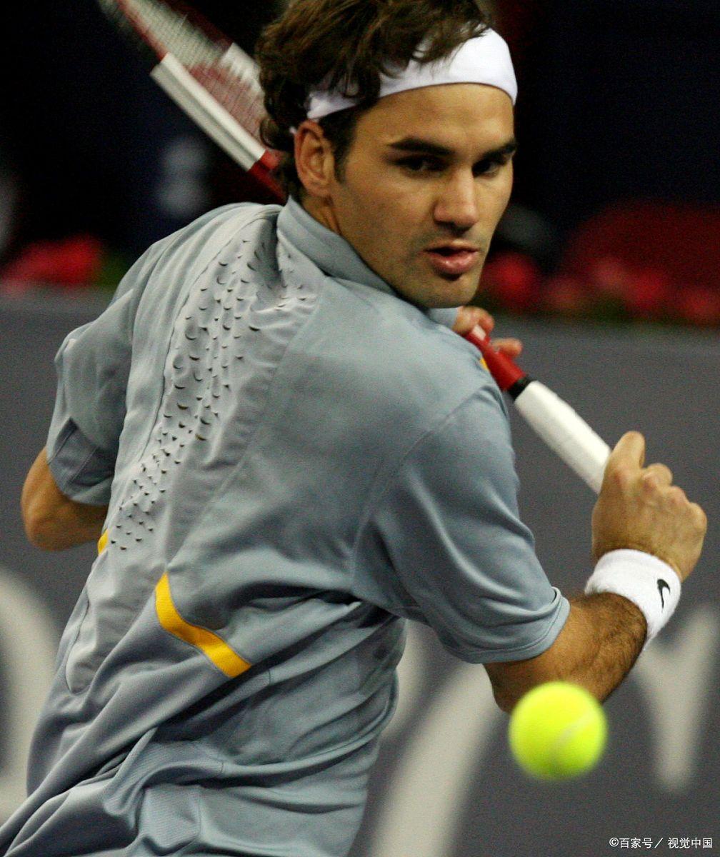 包含德国网球队力克意大利网球队，费德勒爆发神勇的词条
