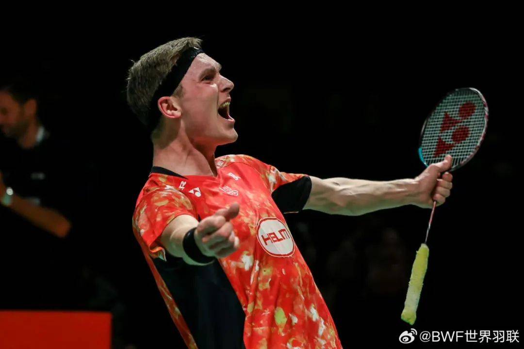 日本羽毛球队横扫中国羽毛球队,安赛龙惊艳世界 日本羽毛球队横扫中国羽毛球队,安赛龙惊艳世界