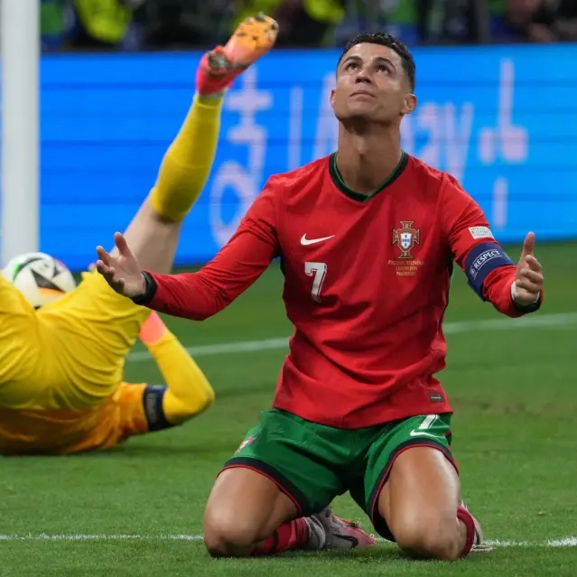 德国完胜墨西哥，C罗统治全场的简单介绍