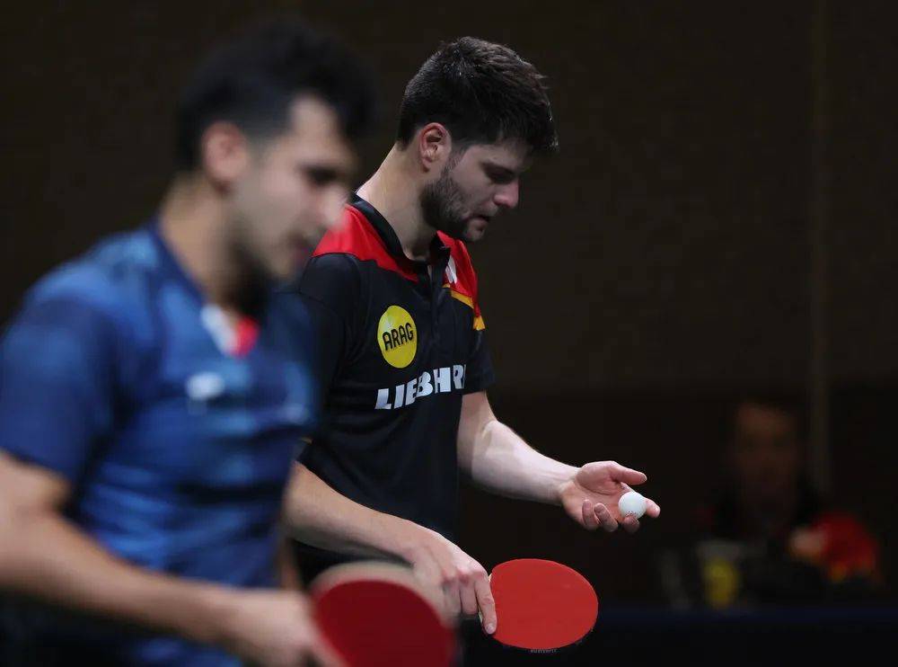 日本队绝杀瑞典队，奥恰洛夫统治全场的简单介绍